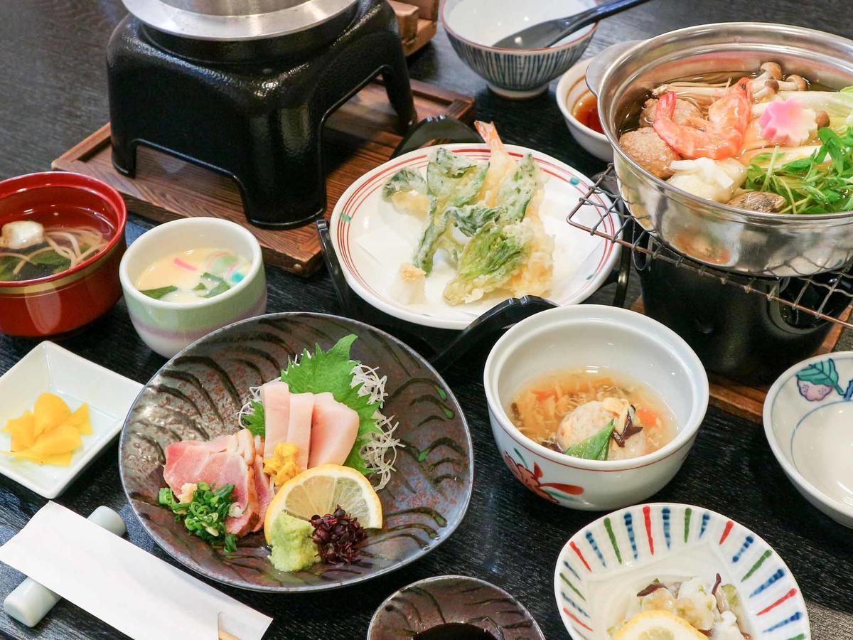 Morizane Onsen Yasuragino Sato Накацу Екстер'єр фото